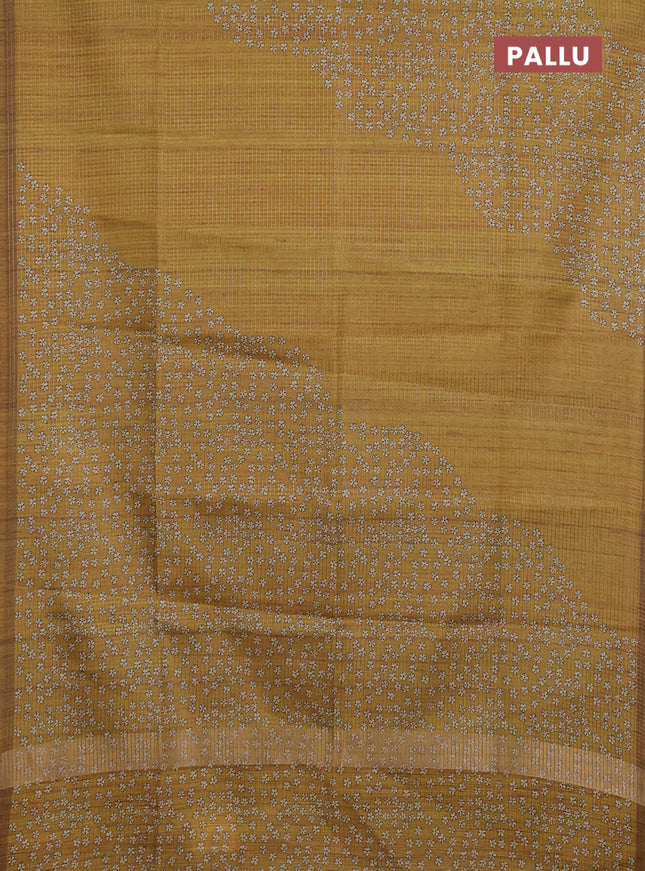 Chappa saree mustard shade with allover small zari checked pattern and floral digital printed pallu