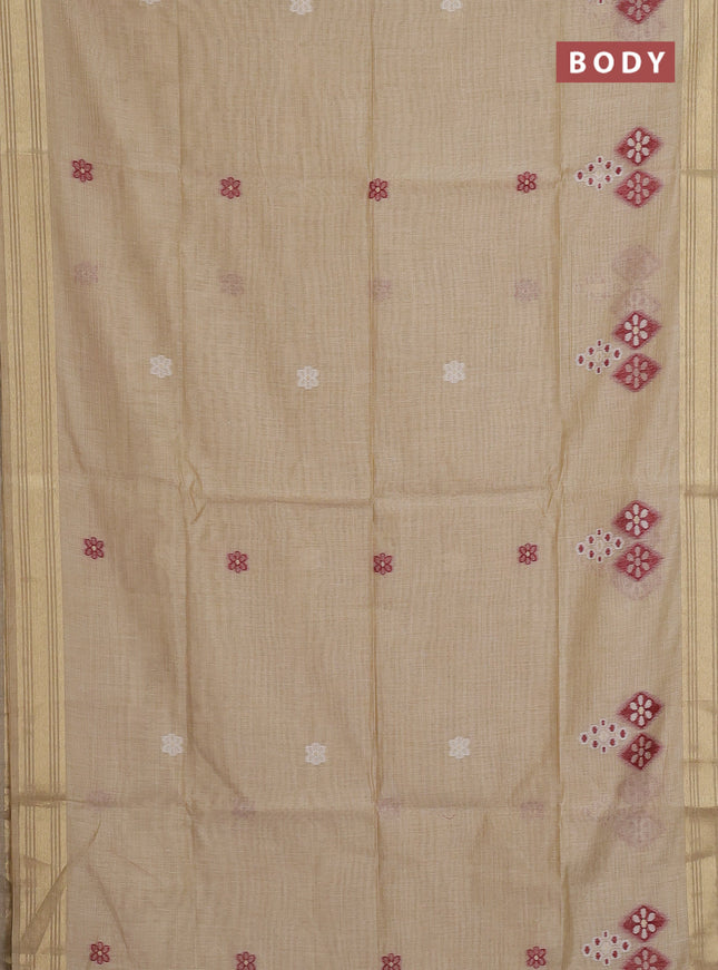 Munga cotton saree sandal with thread woven floral buttas and zari woven border