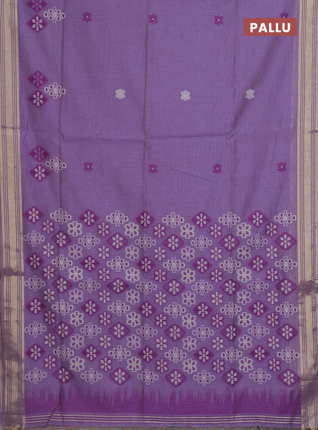 Munga cotton saree lavender with thread woven floral buttas and zari woven border