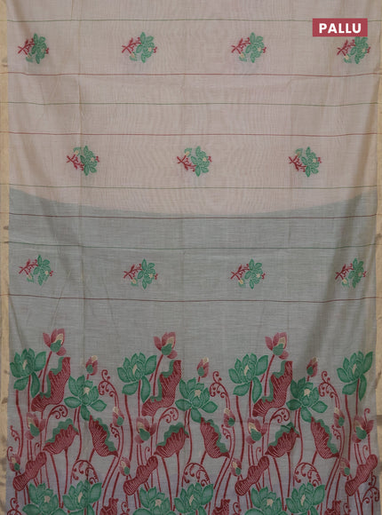 Munga cotton saree beige and green with thread woven floral buttas and floral design weaving pallu
