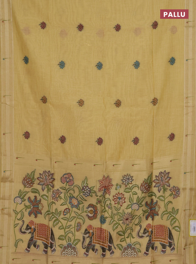 Munga cotton saree pale yellow with thread woven floral buttas and floral design weaving pallu