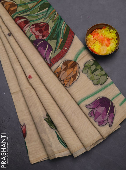 Munga cotton saree beige with thread woven floral buttas and thread weaving pallu