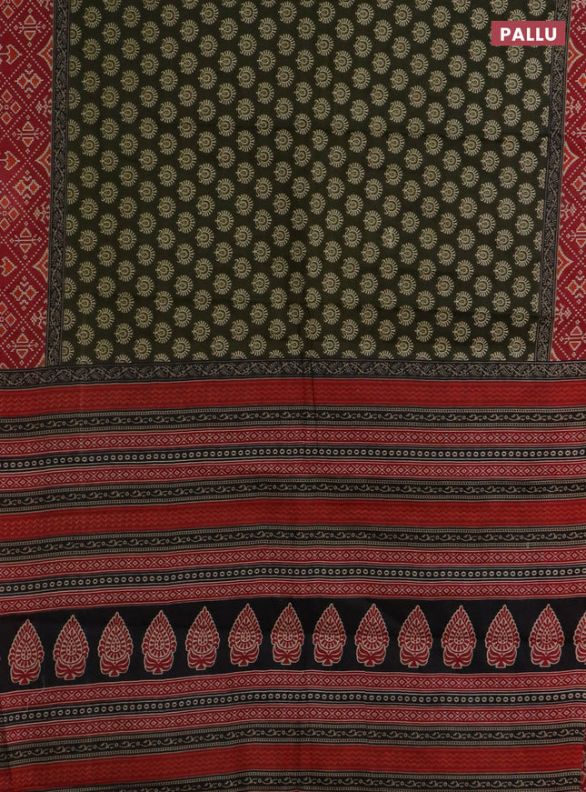 Muslin cotton saree sap green and maroon with allover butta prints and printed border