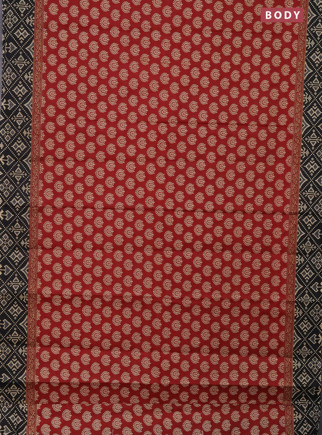 Muslin cotton saree maroon and black with allover butta prints and printed border
