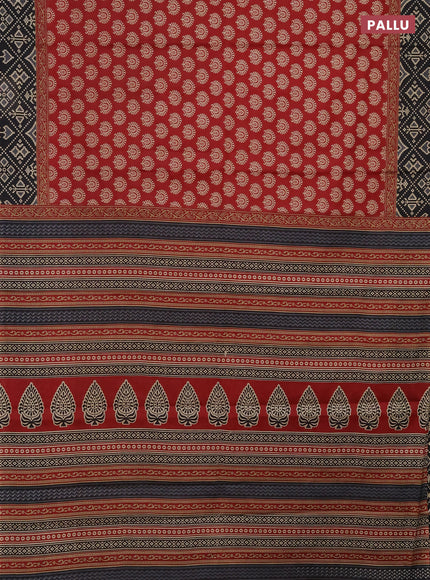Muslin cotton saree maroon and black with allover butta prints and printed border