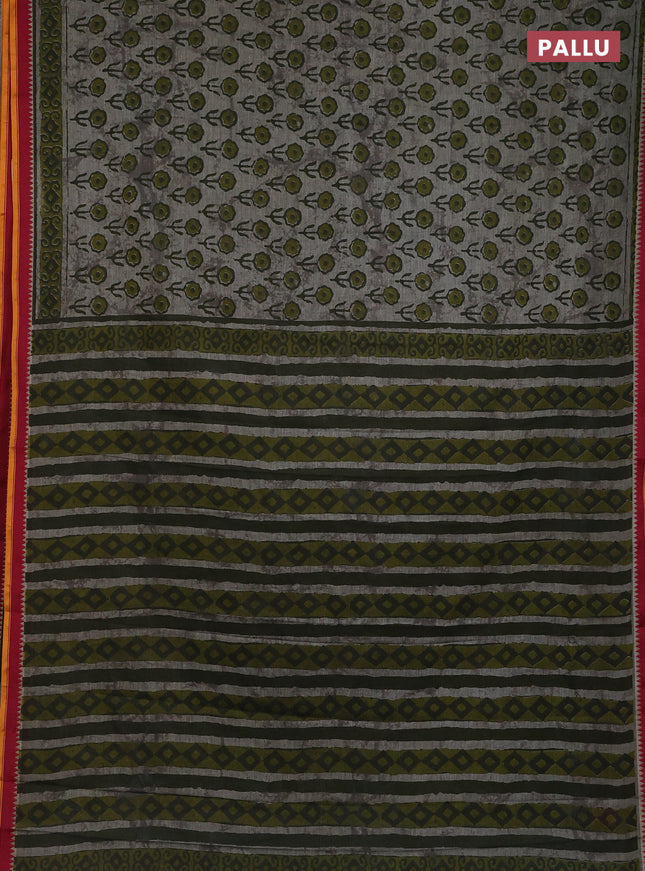 Muslin cotton saree grey and maroon with floral butta prints and woven border