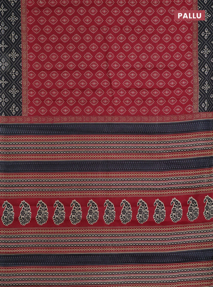Muslin cotton saree maroon and black with butta prints and printed border