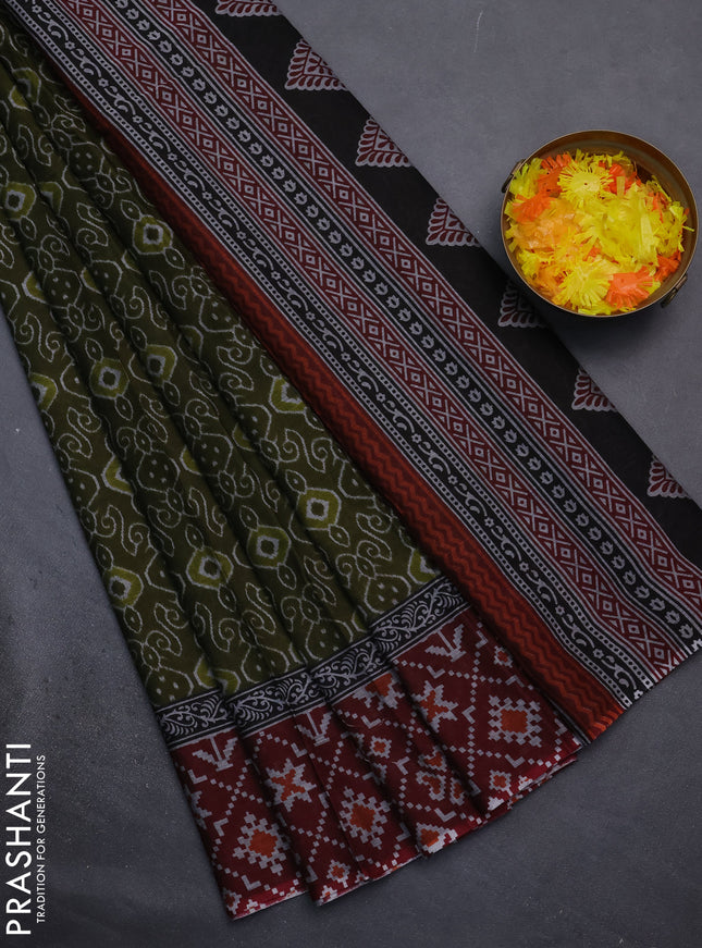 Muslin cotton saree sap green and maroon with allover prints and woven border