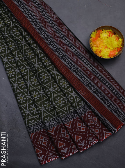 Muslin cotton saree sap green and maroon with allover prints and printed border