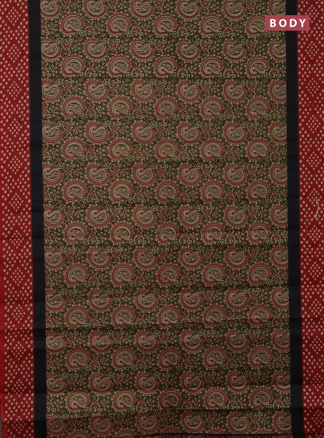 Muslin cotton saree sap green and maroon with paisley prints and printed border