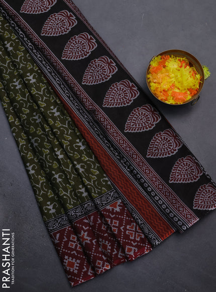 Muslin cotton saree sap green and maroon with warli prints and printed border