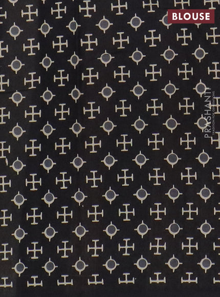 Muslin cotton saree purple and black with butta prints and printed border