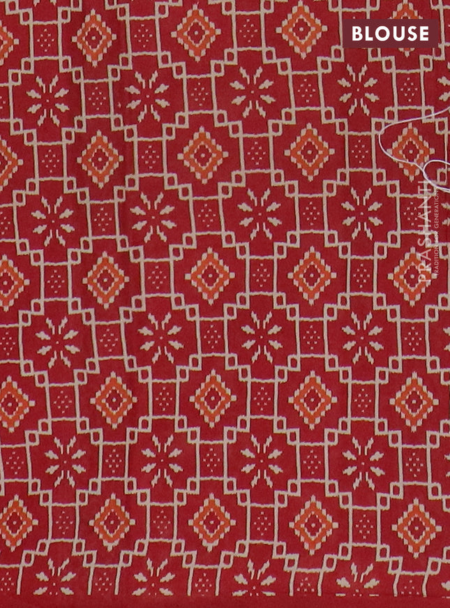 Muslin cotton saree maroon with allover prints and printed border