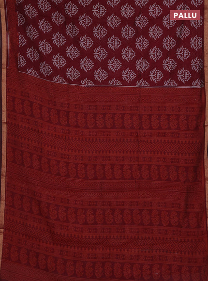 Muslin cotton saree maroon with butta prints and zari woven border