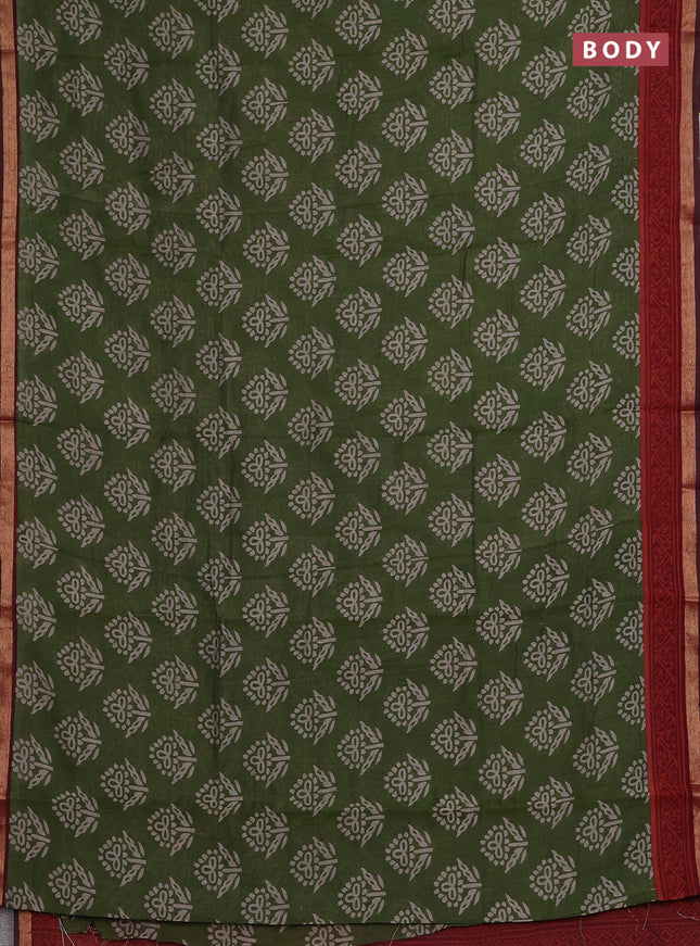 Muslin cotton saree green and maroon with butta prints and zari woven border
