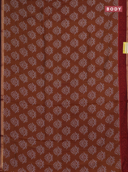 Muslin cotton saree mustard shade and maroon with butta prints and zari woven border