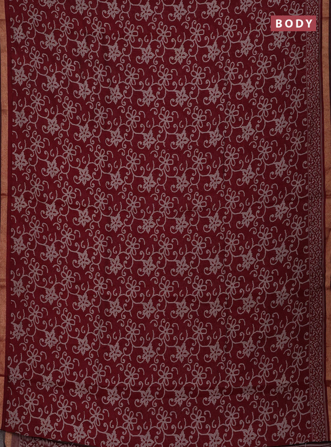 Muslin cotton saree maroon with allover prints and zari woven border
