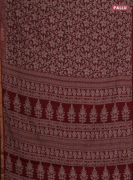 Muslin cotton saree maroon with allover kalamkari prints and zari woven border