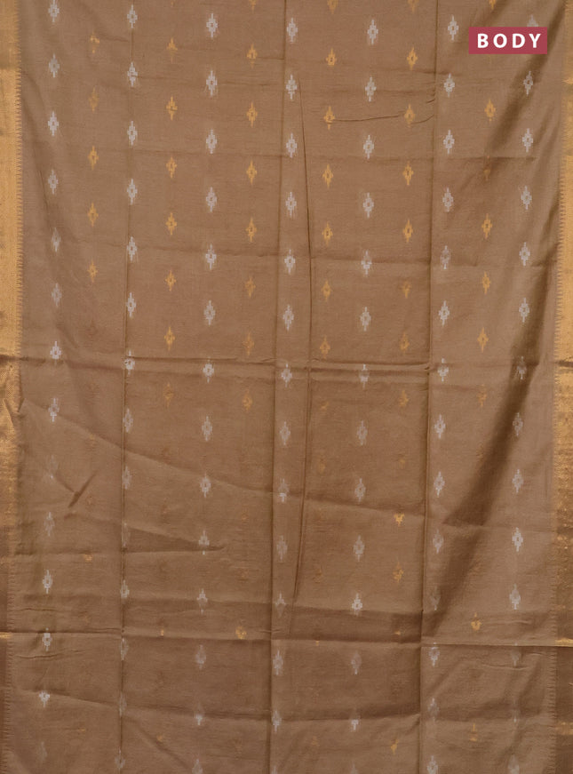 Semi bamboo saree sandal with thread & zari woven buttas and zari woven border