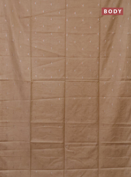 Semi bamboo saree sandal with silver & copper zari buttas in borderless style