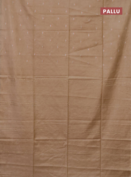 Semi bamboo saree sandal with silver & copper zari buttas in borderless style