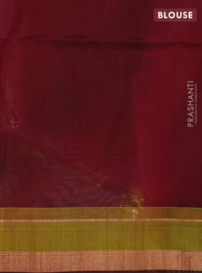 Kora silk cotton saree dark magenta pink and dual shade of reddish green with zari woven buttas and zari woven simple border