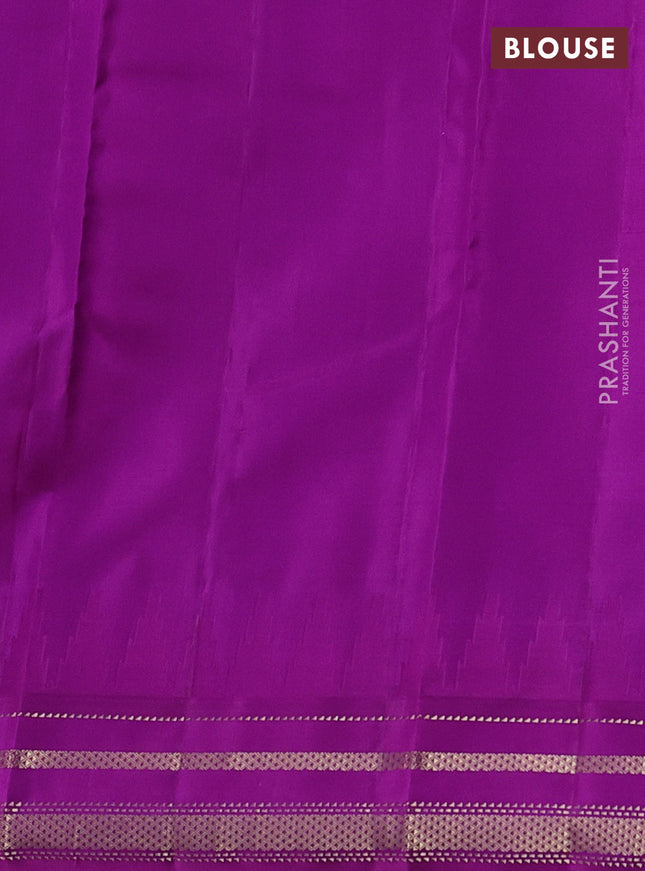 Pure kanchipuram silk saree pastel pink shade with plain body and ganga jamuna border