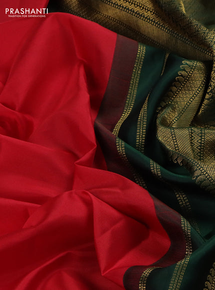Pure kanchipuram silk saree red and bottle green with plain body and temple design zari woven korvai border