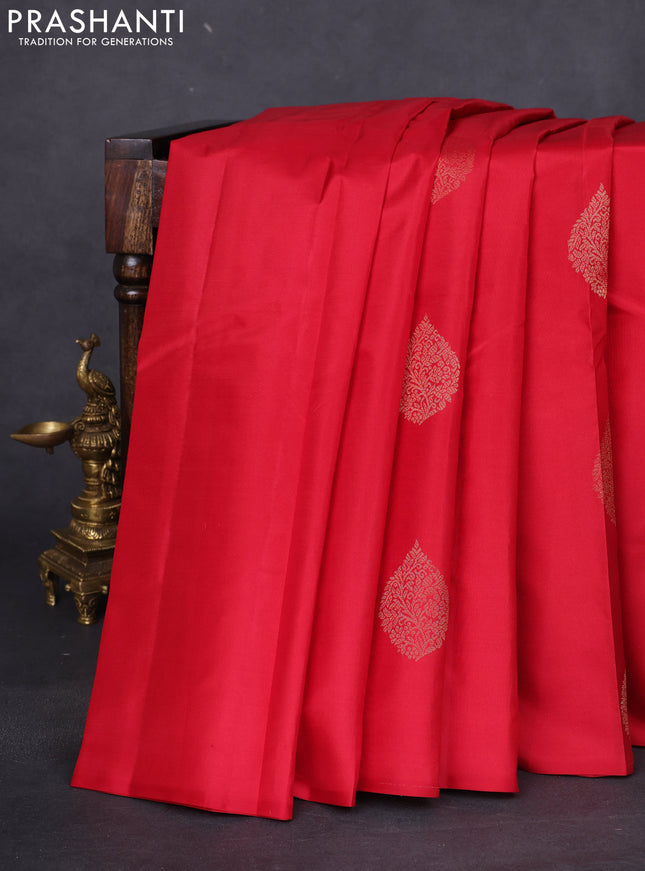 Pure kanchipuram silk saree red and bottle green with zari woven buttas in borderless style