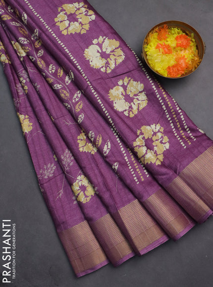 Semi dola saree lavender with floral prints and zari woven border