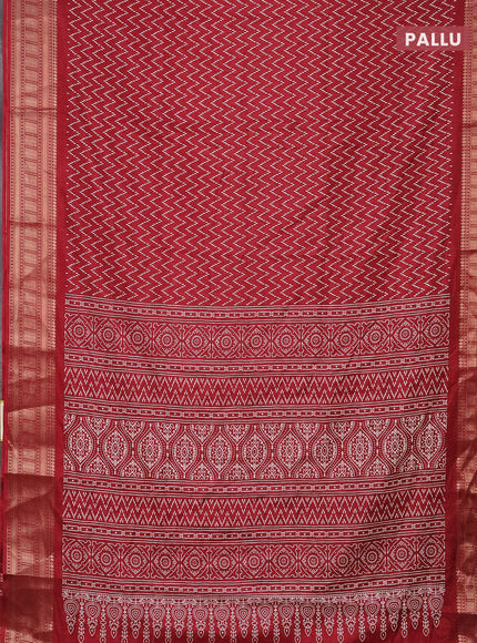 Semi dola saree maroon with allover zig zag prints and zari woven border