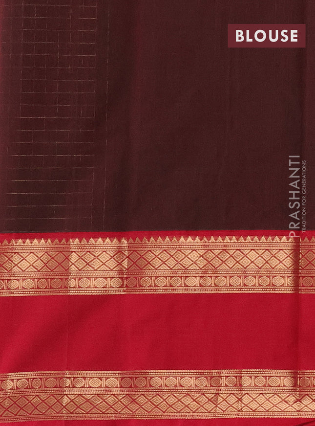 Kanchi cotton saree manthulir green and red with allover zari checked pattern and rettapet zari woven border