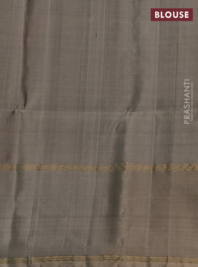 Pure soft silk saree sap green and chikku shade with temple zari woven buttas and rettapet zari woven border