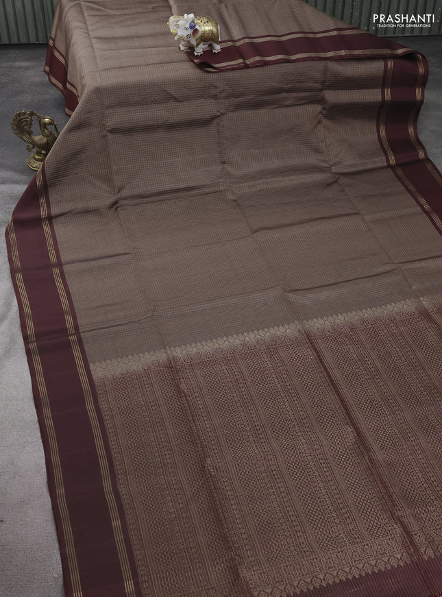Pure soft silk saree pastel brown and deep maroon wth allover zari checked pattern and rettapet zari woven border