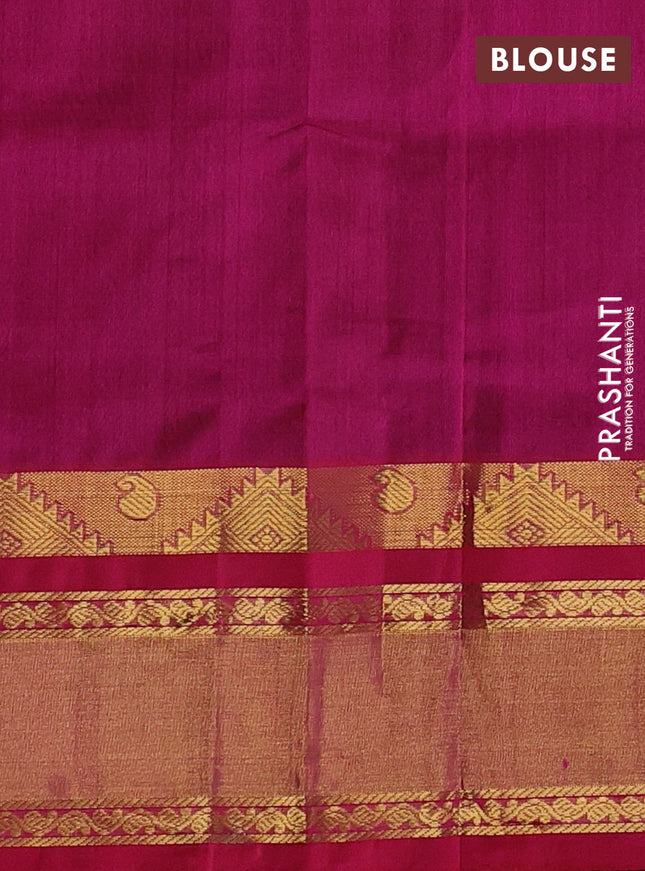Silk cotton saree green and pink with allover thread woven checked pattern and zari woven korvai border