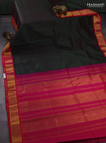 Silk cotton saree bottle green and pink with allover thread checked pattern and zari woven korvai border