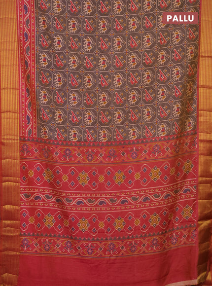Semi tussar saree dual shade of grey and dual shade of pink with allover patola prints and zari woven border