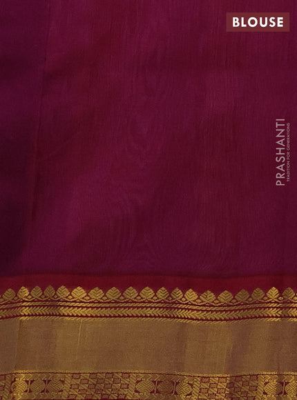 Kuppadam silk cotton saree candy pink and purple with rudhraksha zari woven buttas and zari woven border