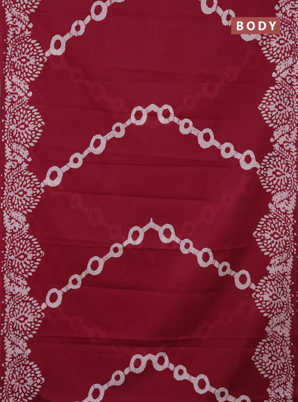 Jaipur cotton saree marron and off white with allover batik prints in borderless style