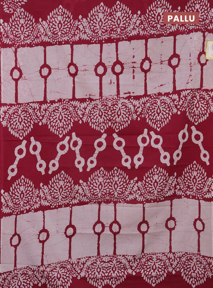 Jaipur cotton saree marron and off white with allover batik prints in borderless style