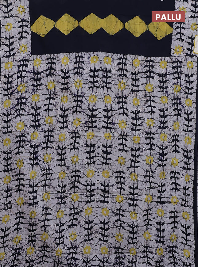 Jaipur cotton saree navy blue and off white with allover batik prints and printed border