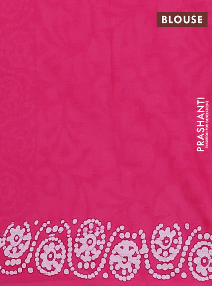 Jaipur cotton saree pink and off white with allover batik prints and printed border