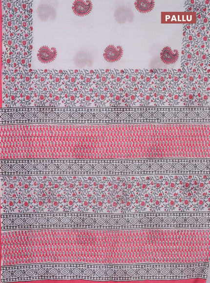 Jaipur cotton saree off white and peach pink with paisley butta prints and printed border