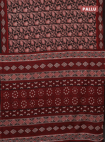 Jaipur cotton saree black and maroon with allover kalamkari prints and printed border