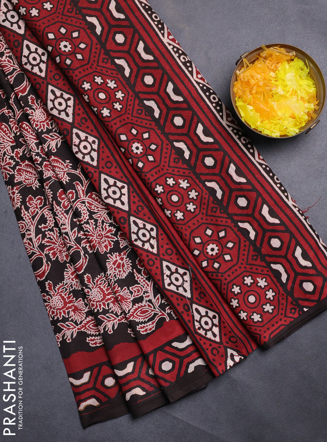 Jaipur cotton saree black and maroon with allover kalamkari prints and printed border