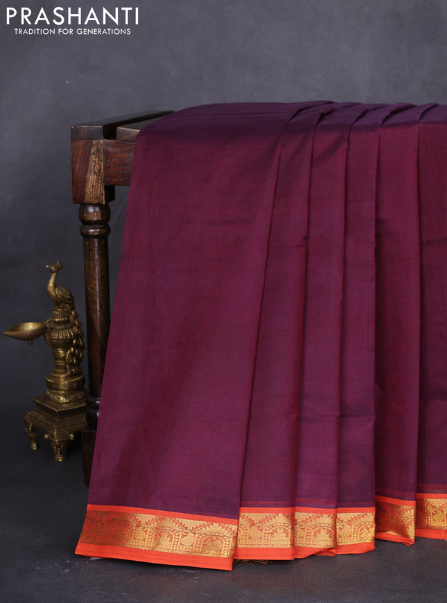 10 yards silk cotton saree wine shade and dual shade of pinkish orange with plain body and zari woven border