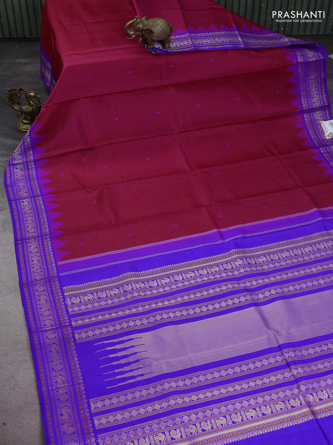 Pure kanchipuram silk saree pink and royal blue with thread woven buttas and temple design thread woven border