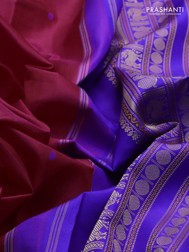 Pure kanchipuram silk saree pink and royal blue with thread woven buttas and temple design thread woven border