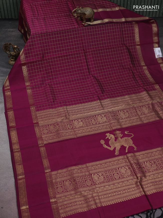 Pure kanchipuram silk saree dark magenta pink with allover zari woven checked pattern and rettapet zari woven border