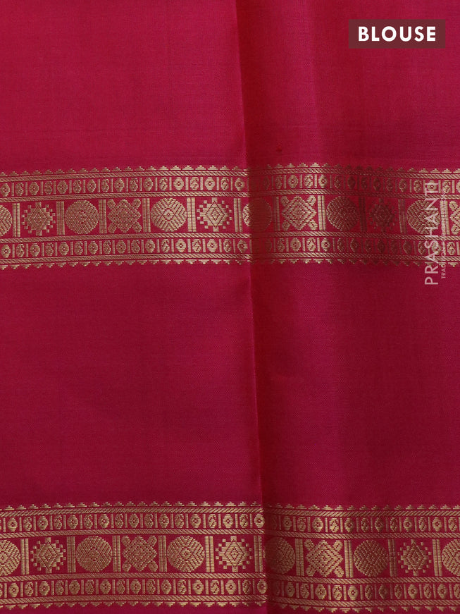 Pure kanchipuram silk saree pink with allover zari checks & buttas and long rettapet zari woven border
